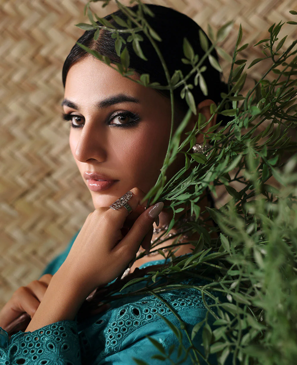 Alira - Image 7