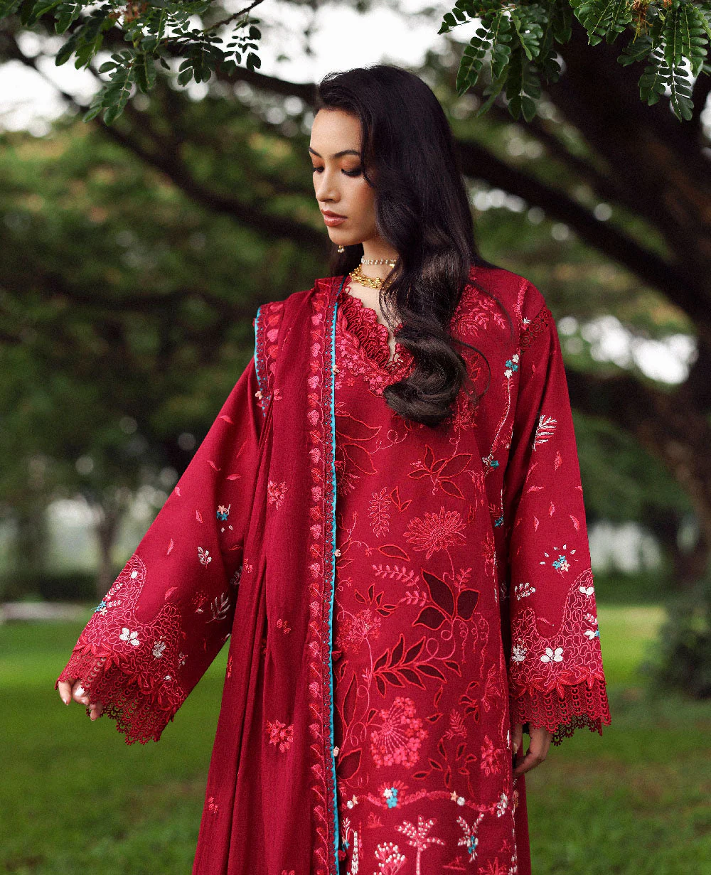 Isara - Image 2