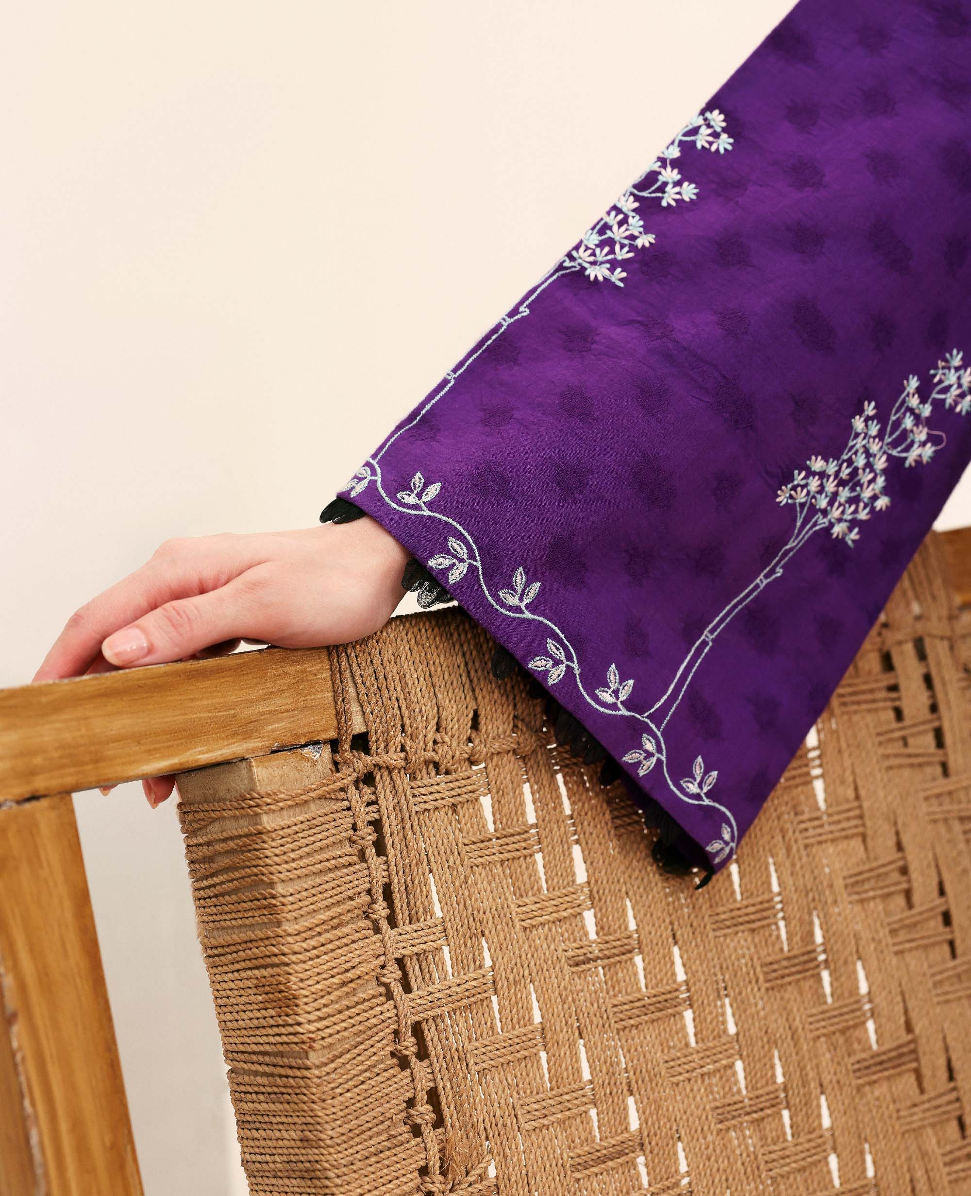 Violette - Image 7