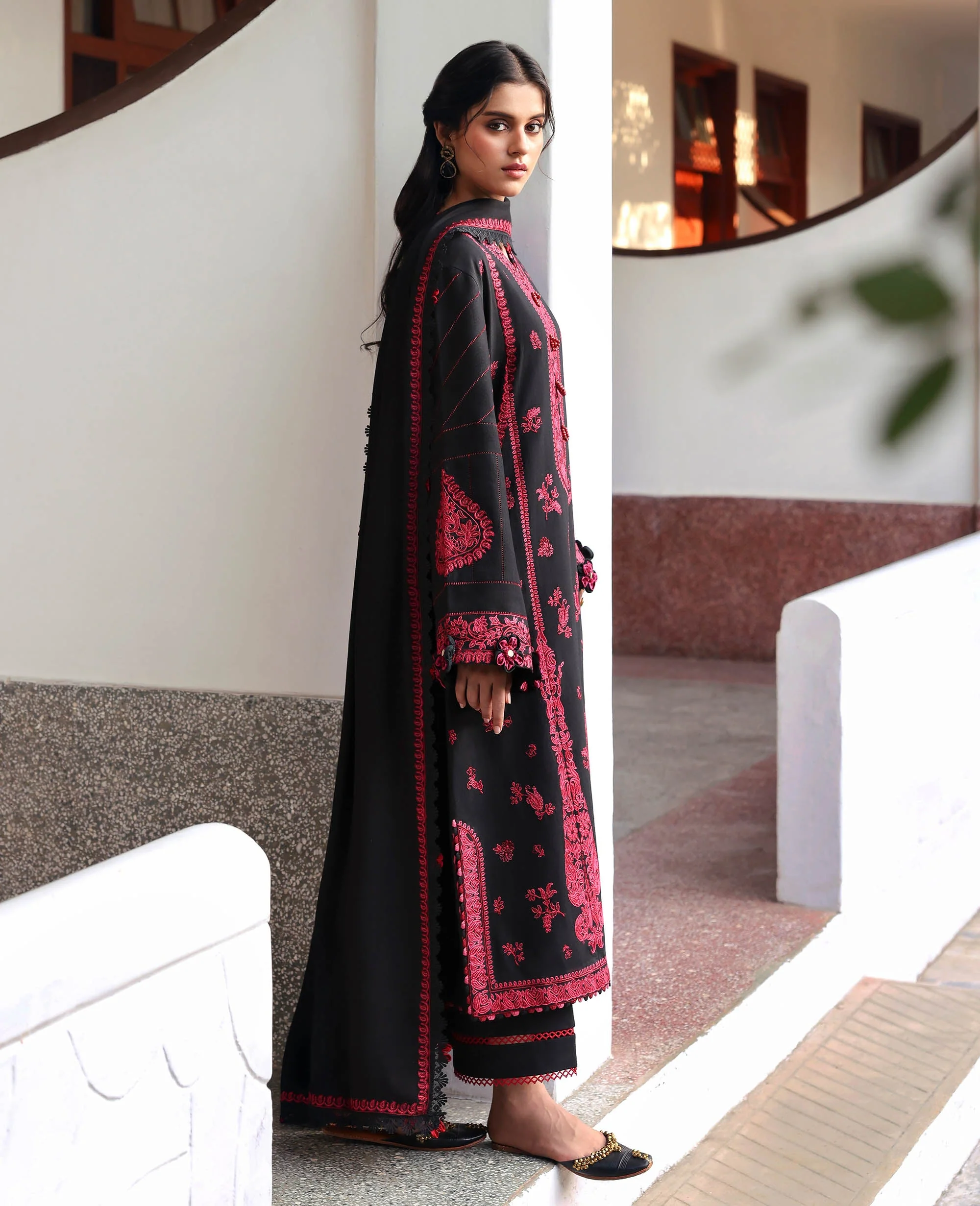 Almira - Image 3
